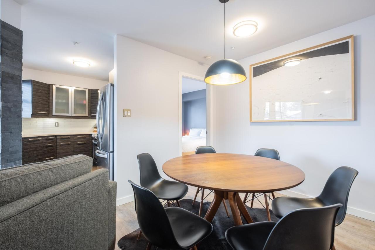Eagle Lodge By Outpost Whistler Buitenkant foto